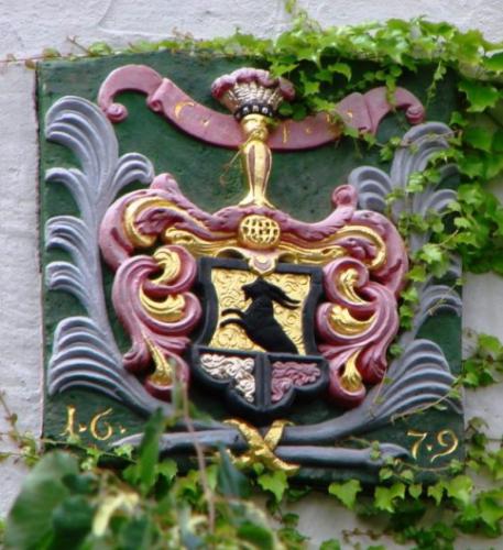 Schloss Goldacker Wappen